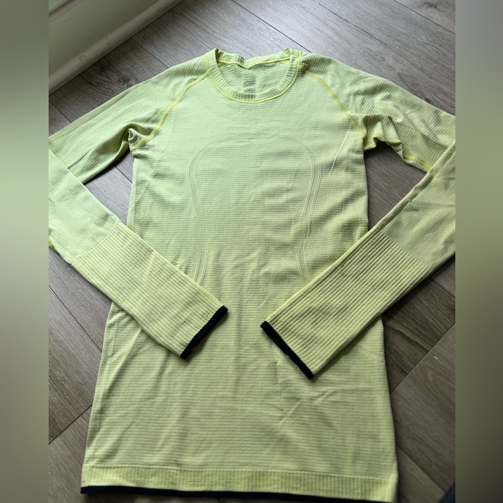 Lululemon Swiftly tech long sleeve